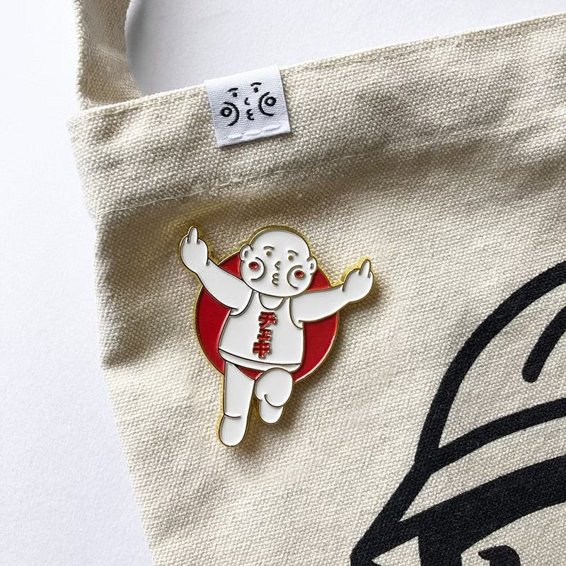 厚力果金屬徽章/ 別針