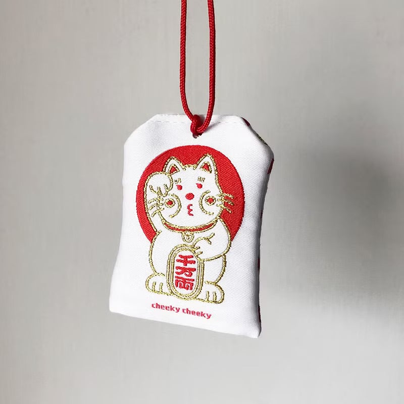 厚達摩/ 厚面招財貓御守